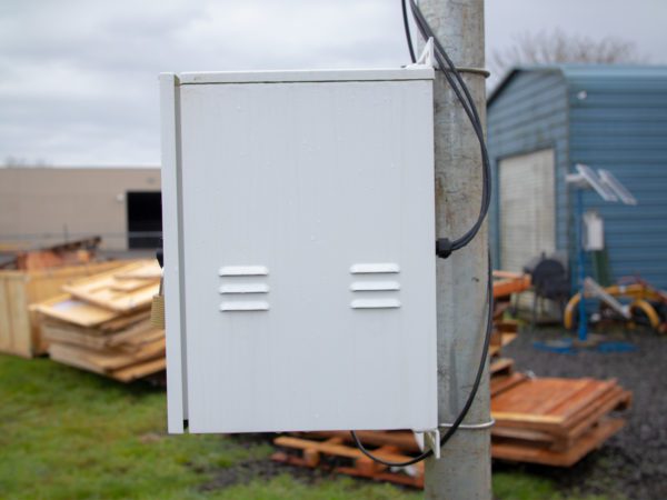 SunWize M2-31 Enclosure - Image 3